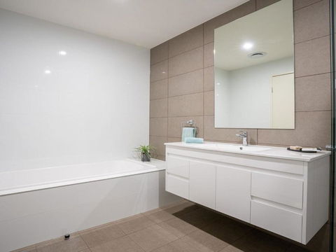 Riptide On Surf Beach Sun Surf & Style - Darwin Holiday 3