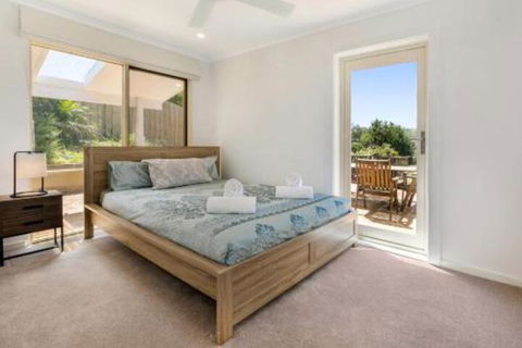 Family Fun Retreat With Spa - Darwin Holiday 3