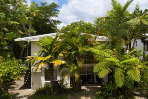 Beach Daze - Darwin Holiday 2