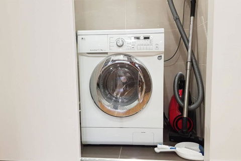 CHELSEA Family Home Close To Beach & Shops - Darwin Holiday 5