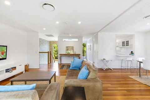 20 Ray Street Sunshine Beach - Darwin Holiday 6