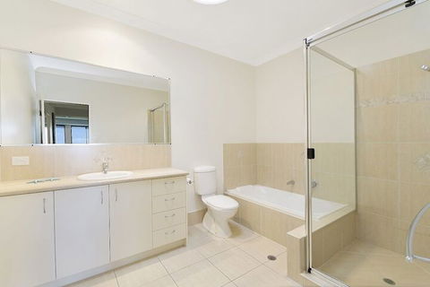 Castaways Beachside Family Retreat 44 Driftwood Drive - Darwin Holiday 2