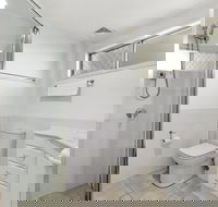 Noosa Heads Beach Getaway Unit 3 Yaringa 29 Noosa Drive - Darwin Holiday