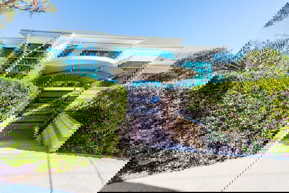 Peregian QLD Darwin Holiday