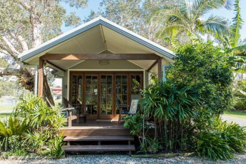 Mullaway Beach Holiday Cabins - Darwin Holiday 2