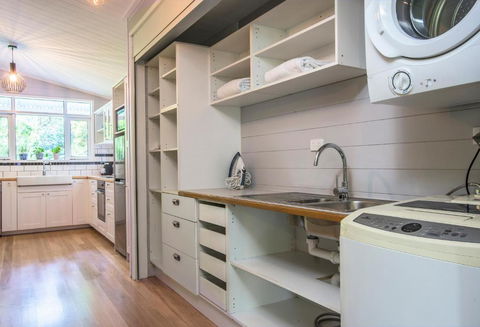 Franklin An Escape To The Country - Darwin Holiday 2