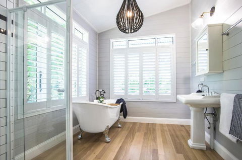 Franklin An Escape To The Country - Darwin Holiday 5