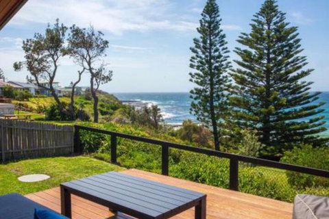 Seaview Pet Friendly With Stunning Views 1 Min To Beach - Darwin Holiday 0