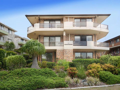 Renas Court 2 - Darwin Holiday 1