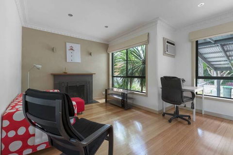 Spacious 3bedrooms Big House@mitcham - Darwin Holiday 6