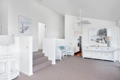 Tranquil Waters With Mesmerising Waterviews - Darwin Holiday 4