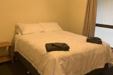 Watervale Hotel Guesthouse - Darwin Holiday 6