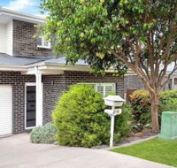 Saddleback Kiama restful with coastal views - Darwin Holiday