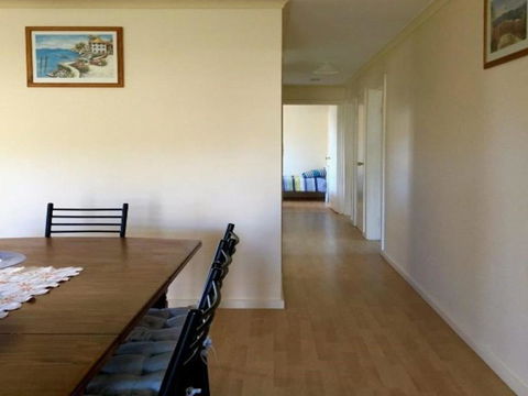 Pascalinga 38 Carrickalinga Road - Darwin Holiday 5