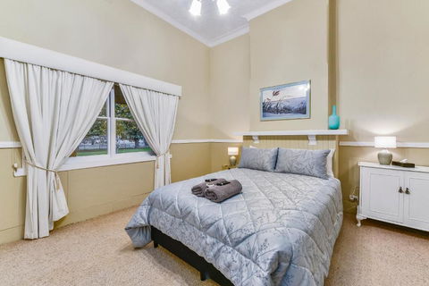 The Jazz B & B - Darwin Holiday 2
