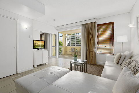 Hastings Street Unit Across Road From Beach Unit 524 32 Hastings Street - Darwin Holiday 5