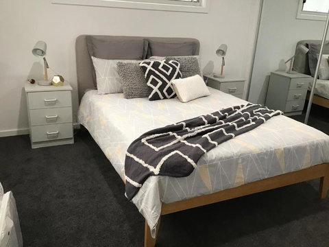 Discover Warilla Bright & Airy Townhouse Near The Beach & Lake - Darwin Holiday 4