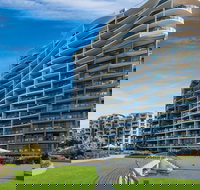 Mant814 - Ocean Views  Sunny Stays - Darwin Holiday