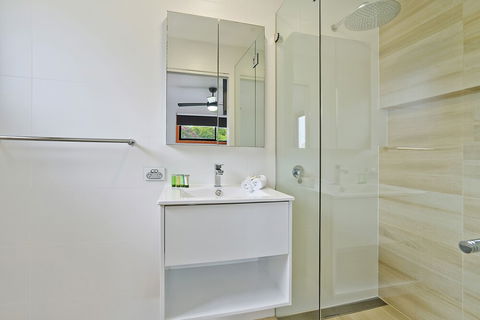 Newcastle Short Stay Apartments - Glebe Road Adamstown - Darwin Holiday 2