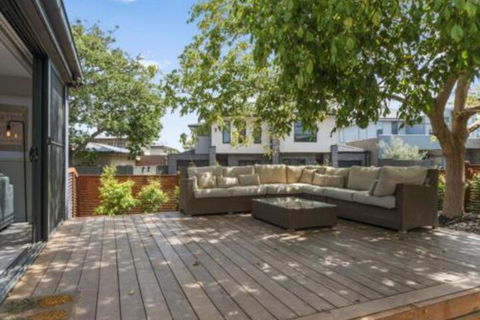 The Heart Of Cosmopolitan Mornington - Darwin Holiday 2