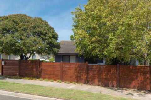 The Heart Of Cosmopolitan Mornington - Darwin Holiday 3