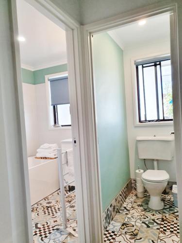 Marazul BEST DEAL Stone Bathtub WIFI Functional - Darwin Holiday 4