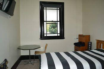 Railway - Darwin Holiday 0