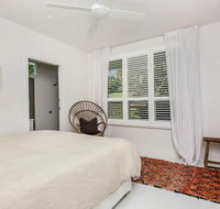 A Summer Resort - Darwin Holiday