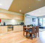 UrbanMinder at Istana - Darwin Holiday