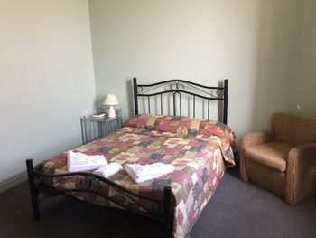 Duke Of Kent Hotel - Darwin Holiday 3