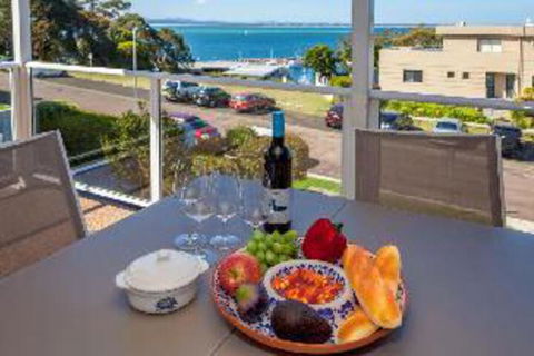 Portofino Unit 4 / 7 Laman Street - Darwin Holiday 1