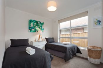 Hilltop Retreat - Darwin Holiday 5