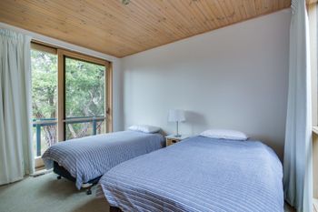 Latham Beach House - Darwin Holiday 1