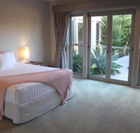 BEL MIREN SARAH LOUISA - Darwin Holiday