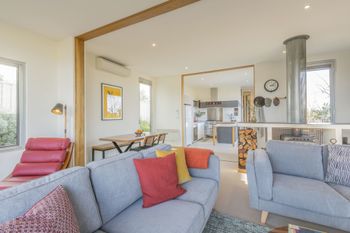 Lightshift Clunes - Darwin Holiday 6