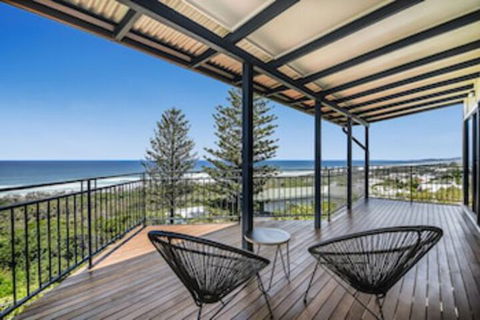 41 Pelican Street, Peregian Beach, Noosa Shire - Darwin Holiday 0