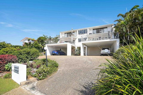 Kari 3 - 3/7 Peregian Esplanade - Darwin Holiday 1