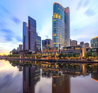 Modern  Trendy 2 Bedroom Apartment in Lovely Southbank - Darwin Holiday