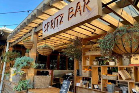 Converted Warehouse With A Local Touch - Darwin Holiday 1