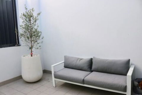 Converted Warehouse With A Local Touch - Darwin Holiday 6