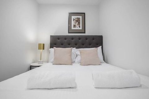 City Living At Best Location In Melbourne - Darwin Holiday 6