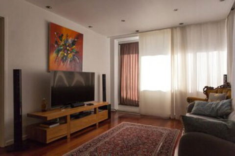 Bright & Spacious 2 Bedroom Apartment In Windsor - Darwin Holiday 6