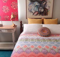 Stylish Comfortable Central Artists Home - Darwin Holiday