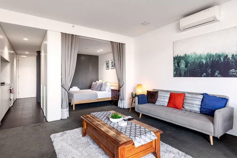 Spacious 1BD 50m From Chapel Street - Darwin Holiday 5