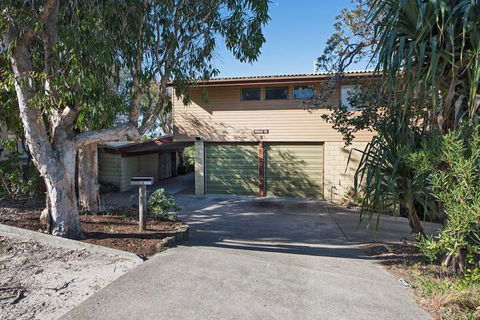 Sun Ray - 9 Pelican Street, Peregian Beach, Noosa Shire - Darwin Holiday 1