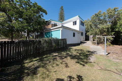 Heart Of Peregian, 19 Piper Street, Peregian Beach, Noosa Area - Darwin Holiday 1