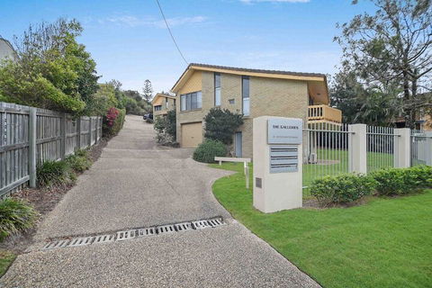 Galleries 3 - 3/28 Peregian Esplanade - Darwin Holiday 1