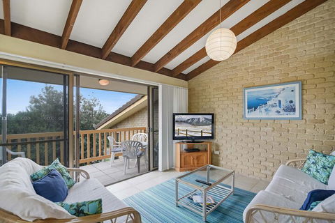 Galleries 3 - 3/28 Peregian Esplanade - Darwin Holiday 6