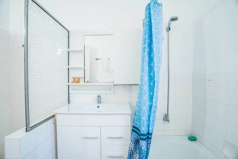 Vibrant And Colorful Apartment In Dollspoint - Darwin Holiday 5