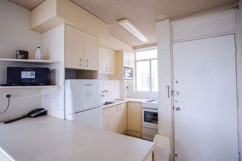 Suntower - Darwin Holiday 3